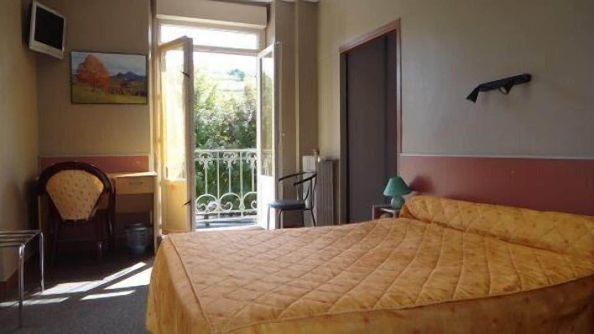Hotel Au Val Dore La Bourboule Εξωτερικό φωτογραφία