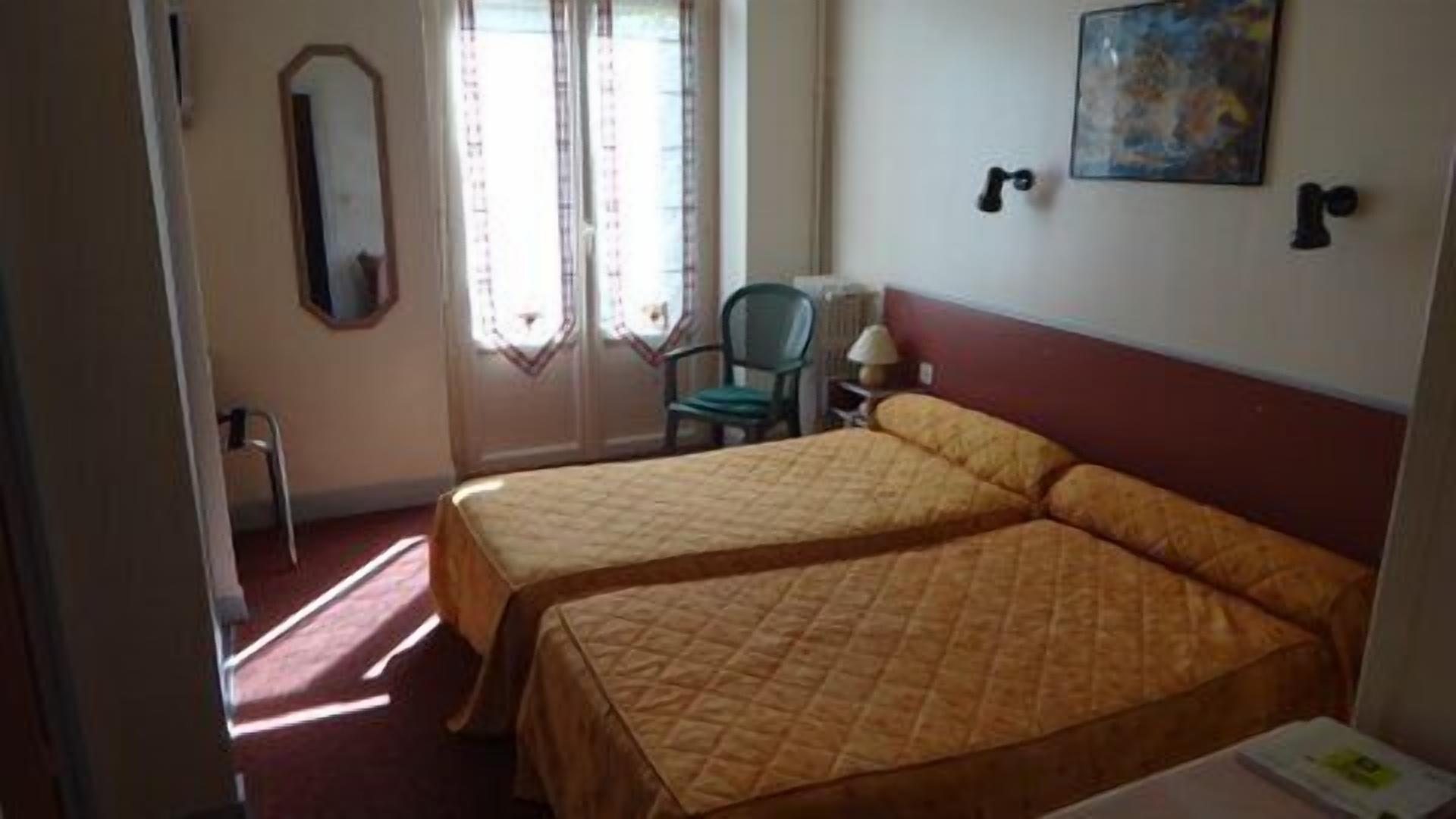 Hotel Au Val Dore La Bourboule Εξωτερικό φωτογραφία