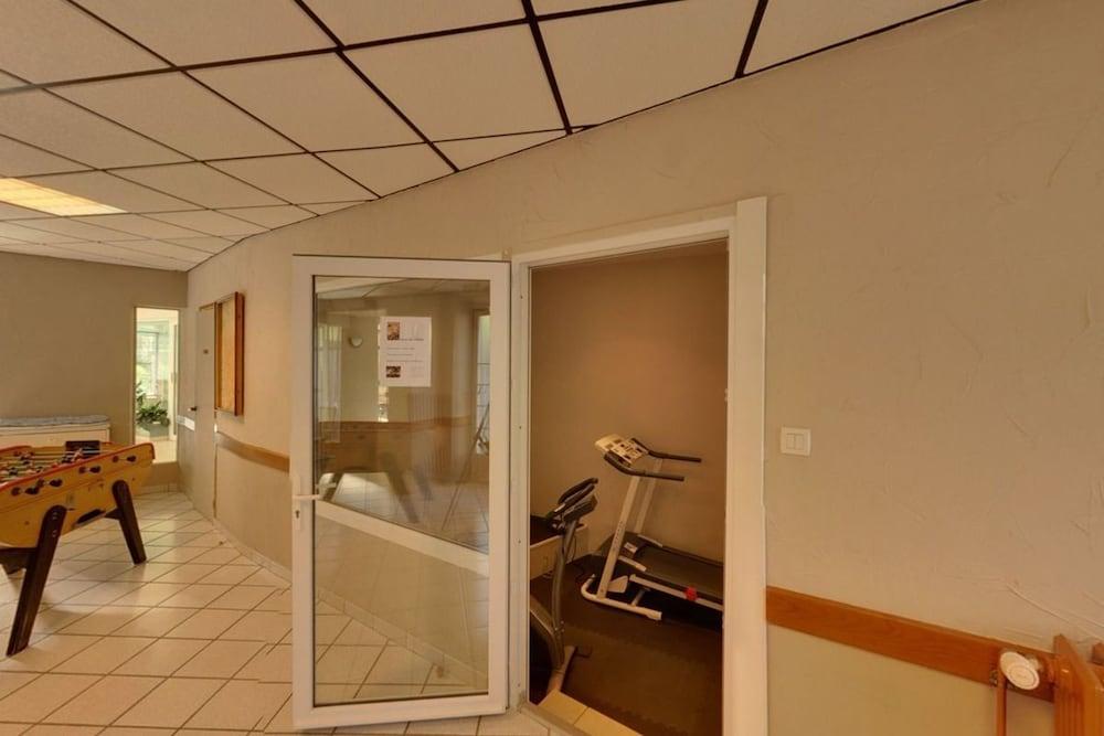 Hotel Au Val Dore La Bourboule Εξωτερικό φωτογραφία