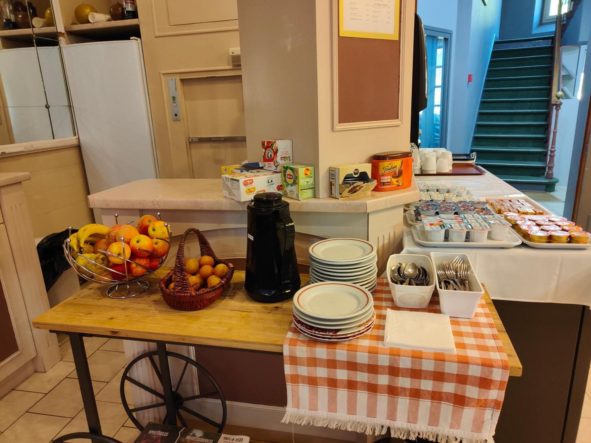 Hotel Au Val Dore La Bourboule Εξωτερικό φωτογραφία