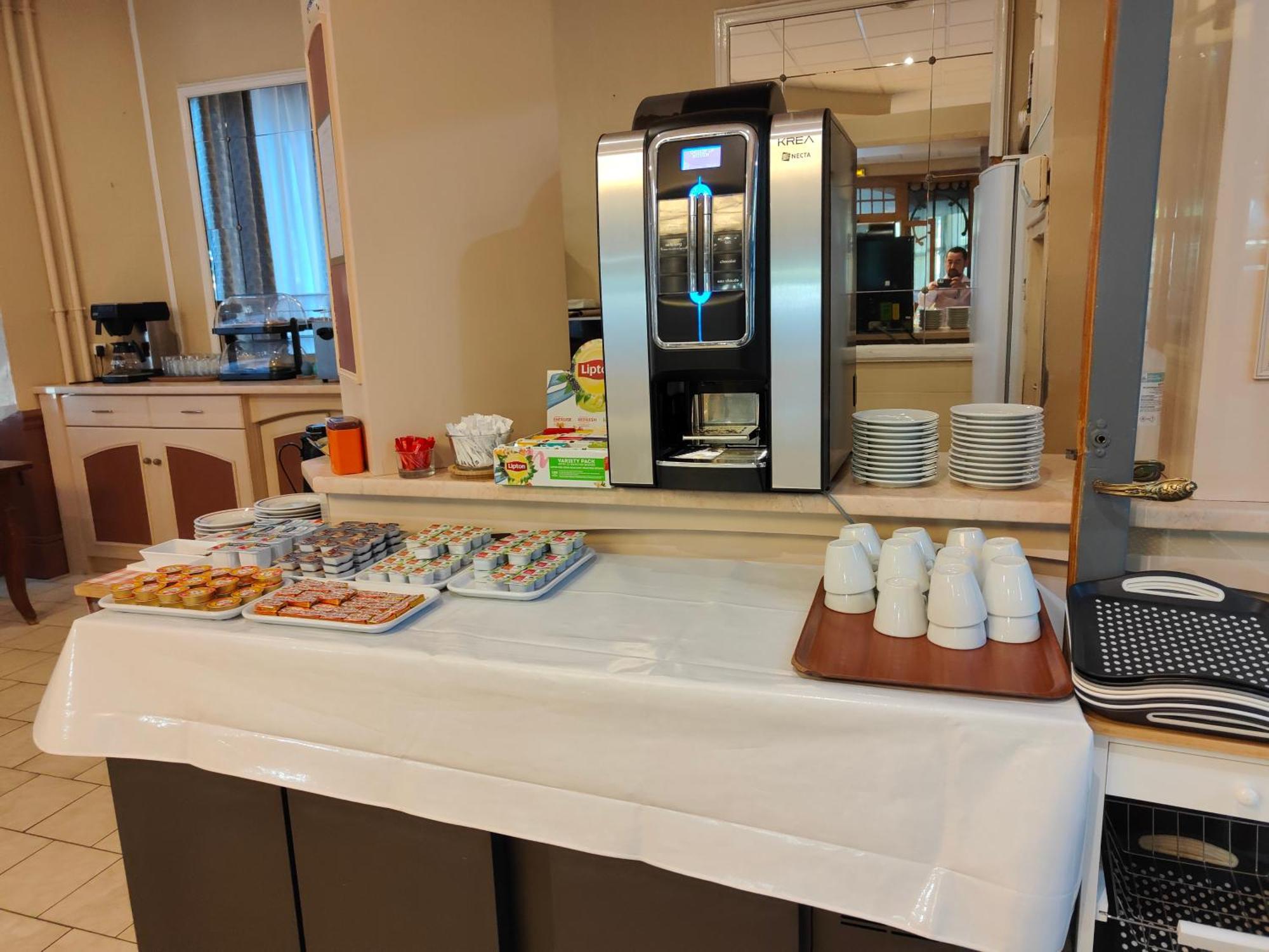 Hotel Au Val Dore La Bourboule Εξωτερικό φωτογραφία