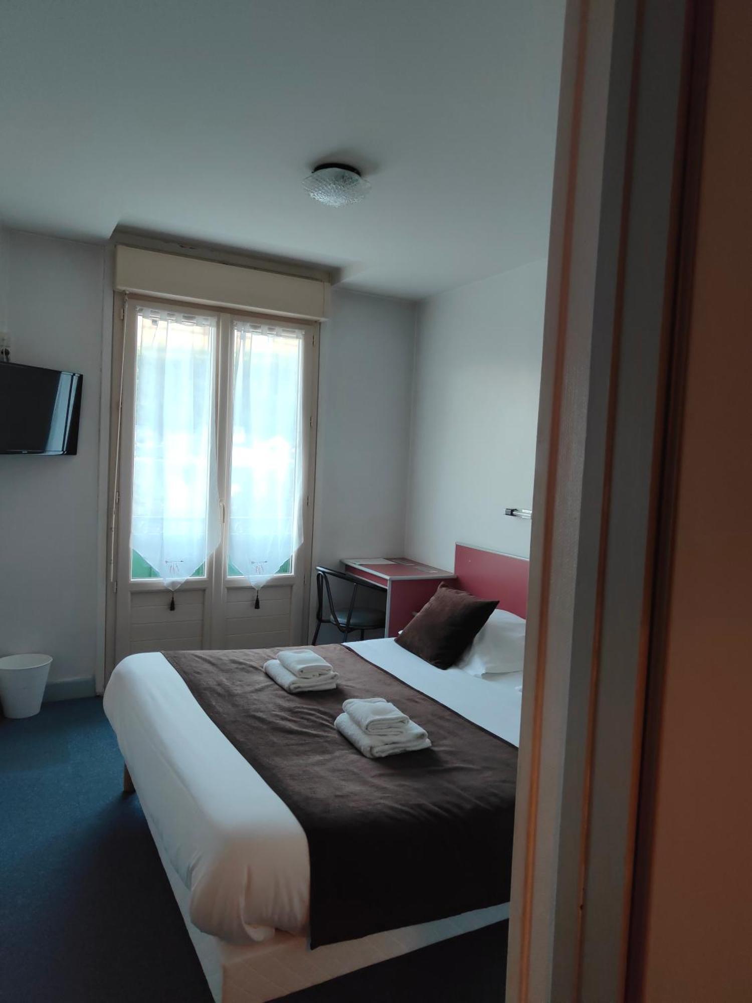 Hotel Au Val Dore La Bourboule Εξωτερικό φωτογραφία