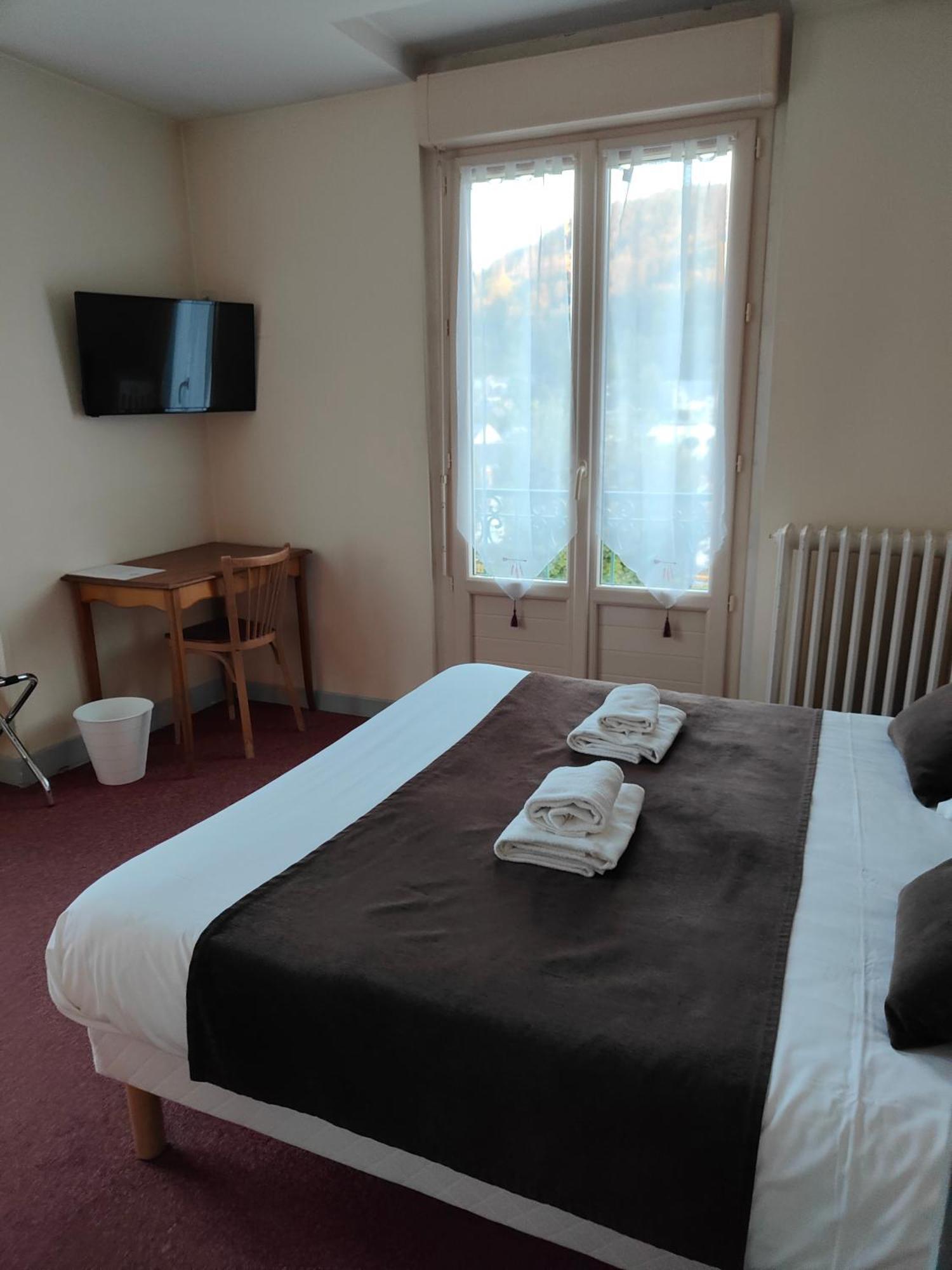 Hotel Au Val Dore La Bourboule Εξωτερικό φωτογραφία