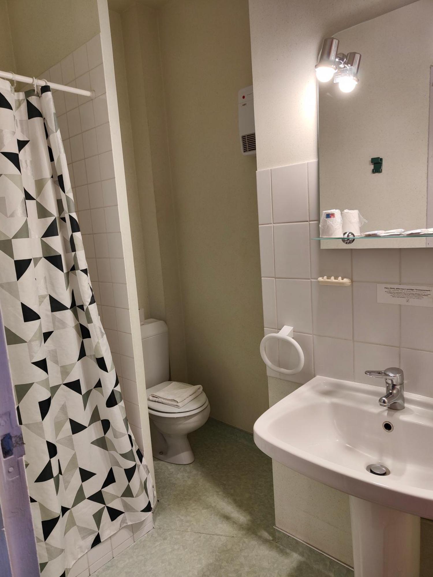Hotel Au Val Dore La Bourboule Εξωτερικό φωτογραφία