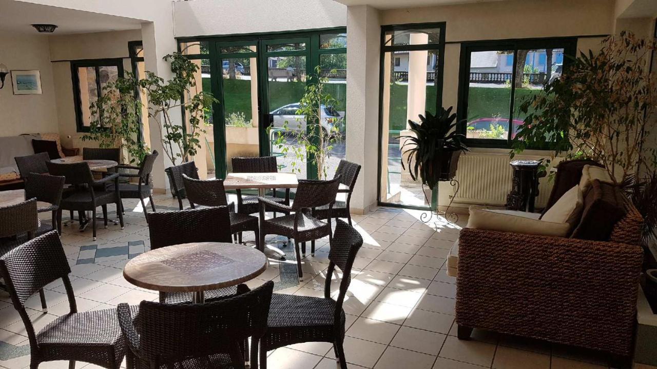 Hotel Au Val Dore La Bourboule Εξωτερικό φωτογραφία